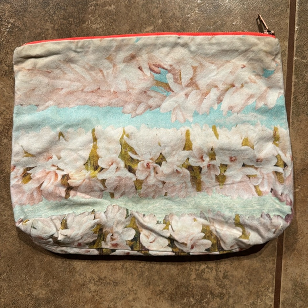 Samudra Tahitian Tiare Lei Original Pouch, Hawai'i